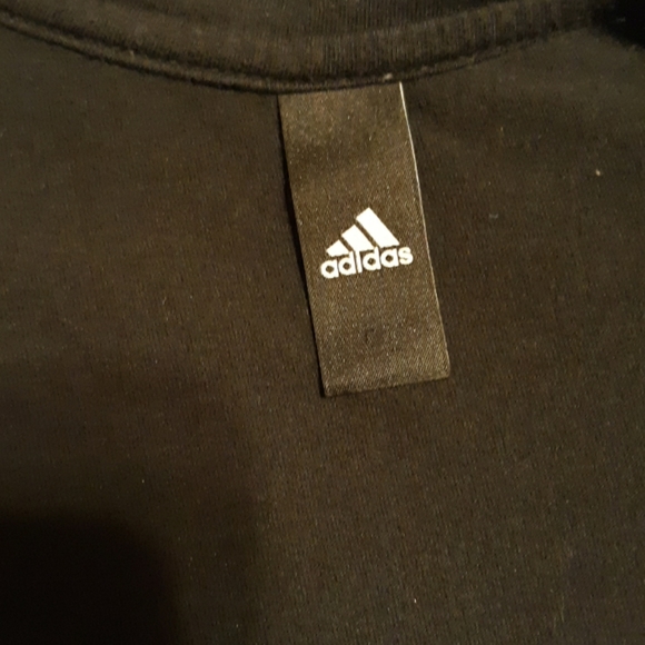 Adidas shirt - Picture 3 of 4